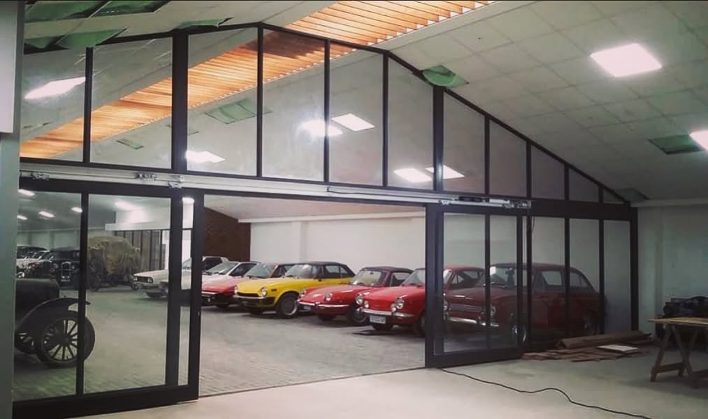 Showroom & Industrial Sliding System